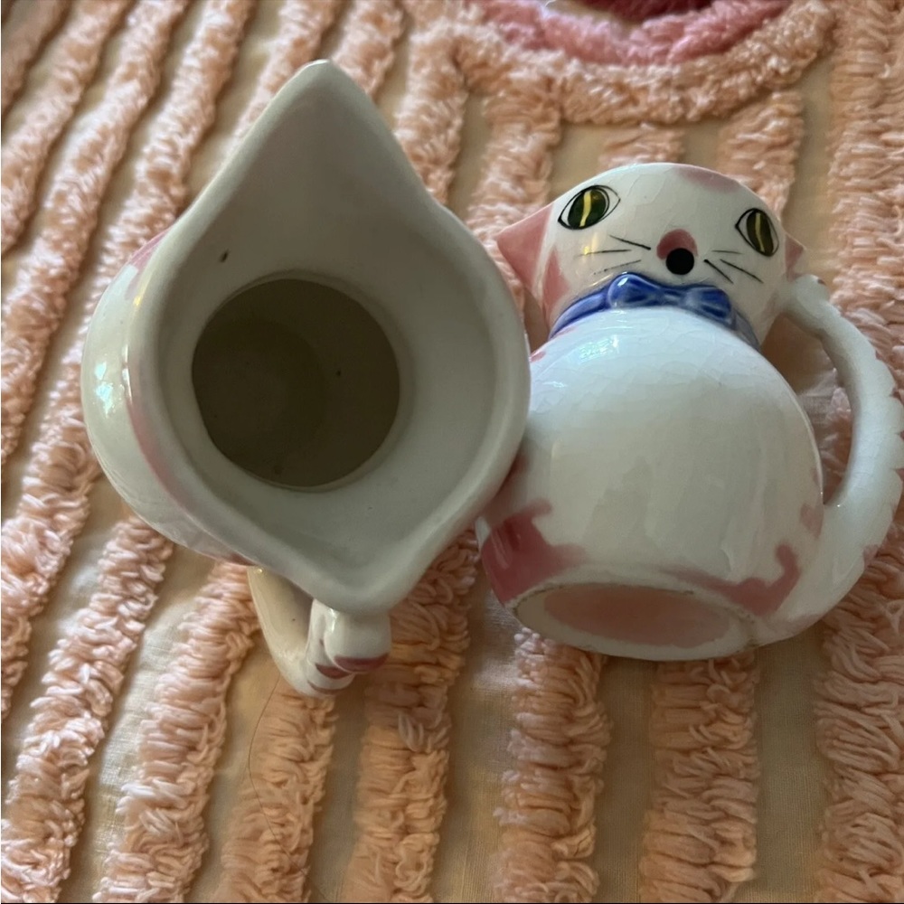 Vtg Lipper Mann Anthropomorphic Kitty Cat Pink Creamers Pitchers Pair - Picture 8 of 11